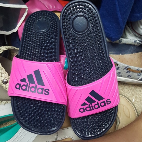 adidas hot pink slides